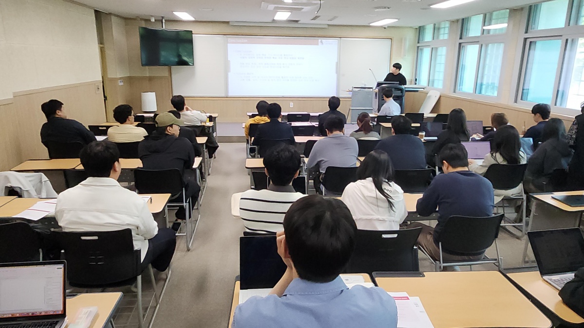 KakaoTalk_20260511_215237951_05.jpg